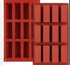 Beram Rectangle Silicone Mold Red, Non Stick, Flexible Bakeware Tray for Brownies, Cakes Bread Loaf Bars Pastries & Desserts Easy to Clean, Oven Microwave Dishwasher Safe – Heat Resistant up to 230°C