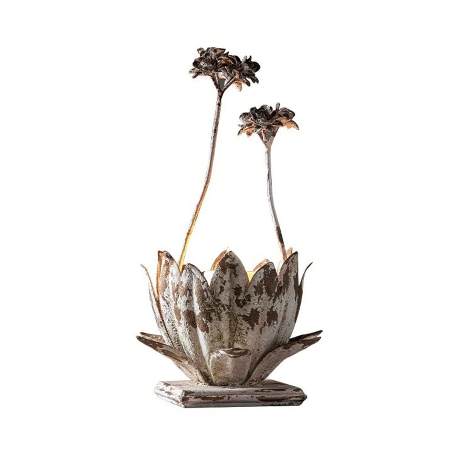Candle Holder European Style Retro Flower Candlestick, Decorative Iron Table Ornaments, Decoration for Wedding Party, Shooting Accessories Candle Holder