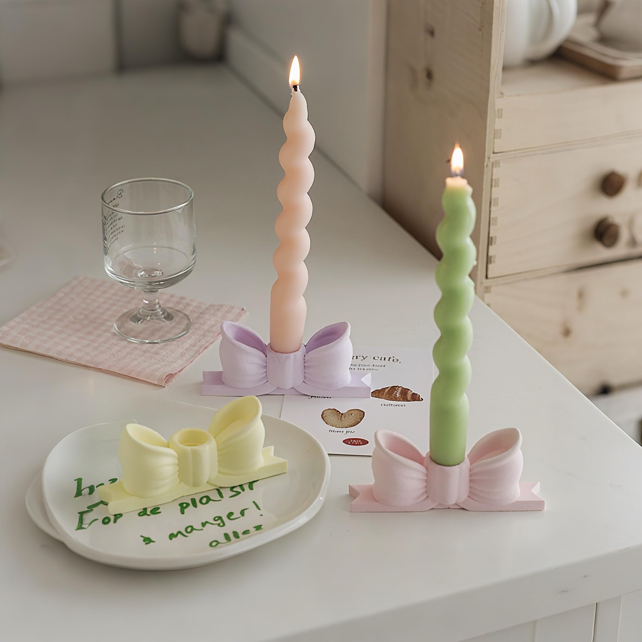 Plaster Bow Candle Holder Tall Design Ins Style Creative Home Decor -5.12" L x 1.97" W,Pink